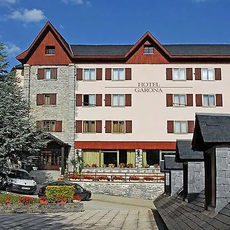 Garona 2*